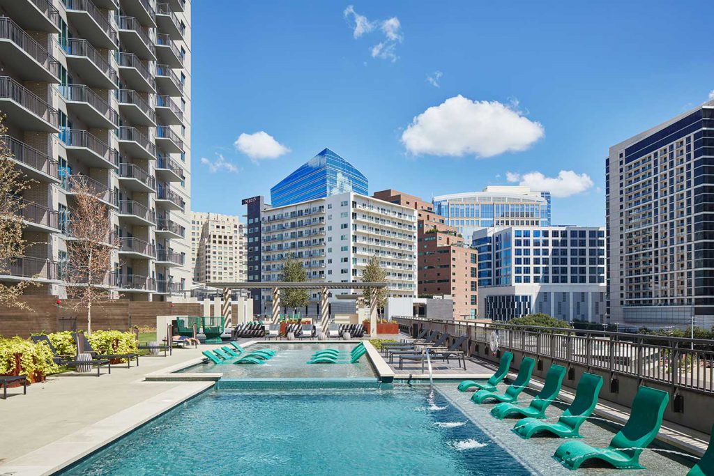 The Christopher Multifamily Apartment The Union Dallas StreetLights Residential Pool